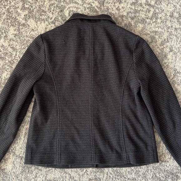 Talbots Petite Black and Grey Houndstooth Blazer - Picture 2 of 9
